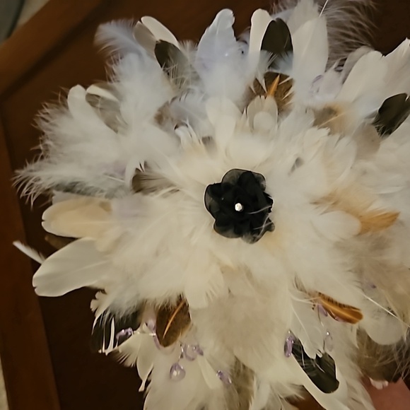 HANDMADE Artisan Peacock Feathers Jewel Formal Bridal Boquet FIRM PRICE - Picture 10 of 10